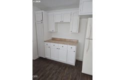 316 SW 1ST St, Madras, OR 97741