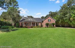 1629 Eagle Neck Drive NE, Townsend, GA 31331
