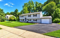 190 Baxter Lane, Milford, CT 06460