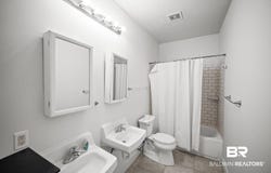 635 E Azalea Avenue, Foley, AL 36535