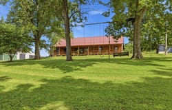 1518 N Sand Hill Lane, Fordland, MO 65652