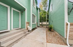 954 Monroe Ave, Loveland, CO 80537