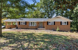 2025 Haven Crest Drive, Chattanooga, TN 37421