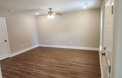 199 S 12th Avenue, Mayodan, NC 27027