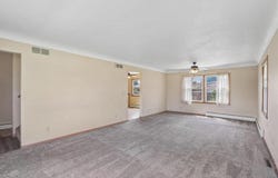 809 18th Ave SW, CedarRapids, IA 52404