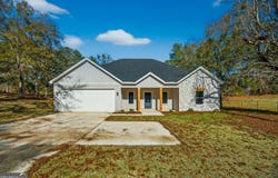 3070 15th SW, Lanett, AL 36863