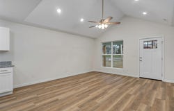 1115 E Smith Street, Springfield, MO 65803