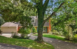 1849 Tilton Drive, Upper St Clair, PA 15241