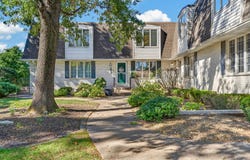 34 Woodhollow Drive, Schererville, IN 46375