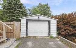 3 Lambert Ter, Adams, MA 01220