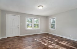 511 N Warren Avenue, Springfield, MO 65802