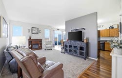 8412 Sawyer Court, Joliet, IL 60431