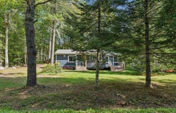 18 Shore Road, Raymond, ME 04071