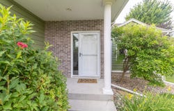 618 Prairie Blvd, Dakota Dunes, SD 57049
