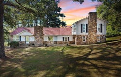 1120 VALLEY ROAD, ONEONTA, AL 35121