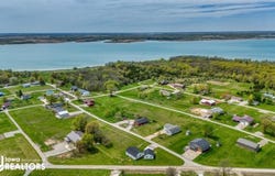 12241 Apache Drive, Moravia, IA 52571