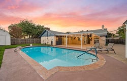 633 Lewis Drive, Hurst, TX 76054