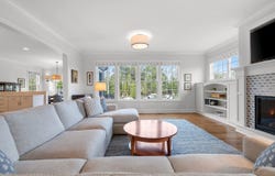 2324 E HIGHPOND Crossing, APPLETON, WI 54913