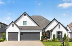 11502 S Ash Street, Jenks, OK 74037