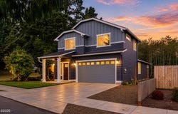 25 SW Johnson Street, Depoe Bay, OR 97341