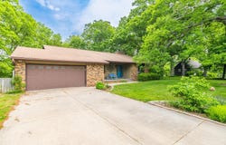 244 WHISPERING OAKS Drive, Germantown Hills, IL 61548