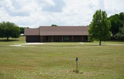 213719 E. CR 42, Mooreland, OK 73852