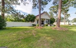 73 Maxwell Street SE, Arlington, GA 39813