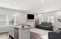 66 Bainbridge Avenue, Portsmouth, VA 23702