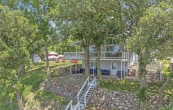 16217 256th Avenue, Spirit Lake, IA 51360