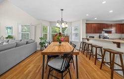 9 Franklin 8, Acton, MA 01720