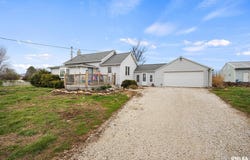 4518 S Hammerich Road, Mapleton, IL 61547