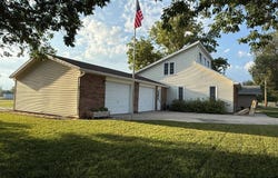 1315 2nd St, Downs, KS 67437