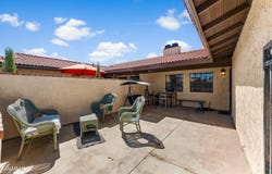 1152 E Avenue J12, Lancaster, CA 93535