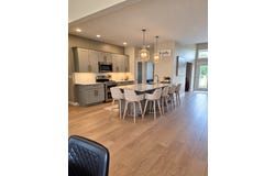 987 Teal Ct, North Platte, NE 69101