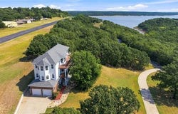 778 W Lakeshore Drive, Cleveland, OK 74020