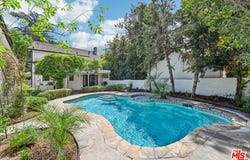 331 W Roses Rd, San Gabriel, CA 91775