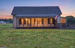 5525 Sandy Cross Road, Carnesville, GA 30521