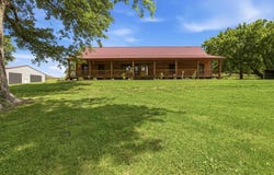1518 N Sand Hill Lane, Fordland, MO 65652