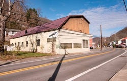 1002 Guyandotte, Mullens, WV 25882