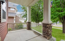 3947 Valencia Lane, Chaska, MN 55318