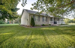 1 Heritage Trail, Moro, IL 62067