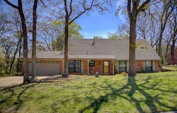 2920 Ridge Court, Bartlesville, OK 74006