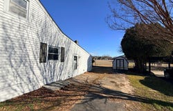 22 JACKSON ST, ONANCOCK, VA 23417