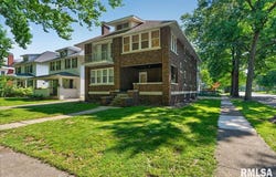 1428 Lowell Avenue, Springfield, IL 62704