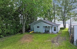 657 E Lake Mitchell Drive, Cadillac, MI 49601