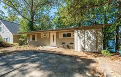 1747 THORNTON FERRY Road, Hot Springs, AR 71913