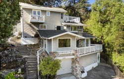5514 Canyonside Rd, La Crescenta, CA 91214