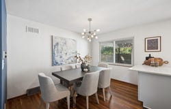 2568 Nottingham Road, Upper Arlington, OH 43221