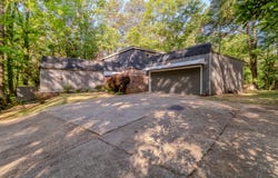 236 Davis Woods Drive, Columbus, MS 39705