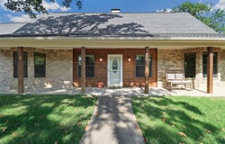 663 Cupit Rd, Longview, TX 75604